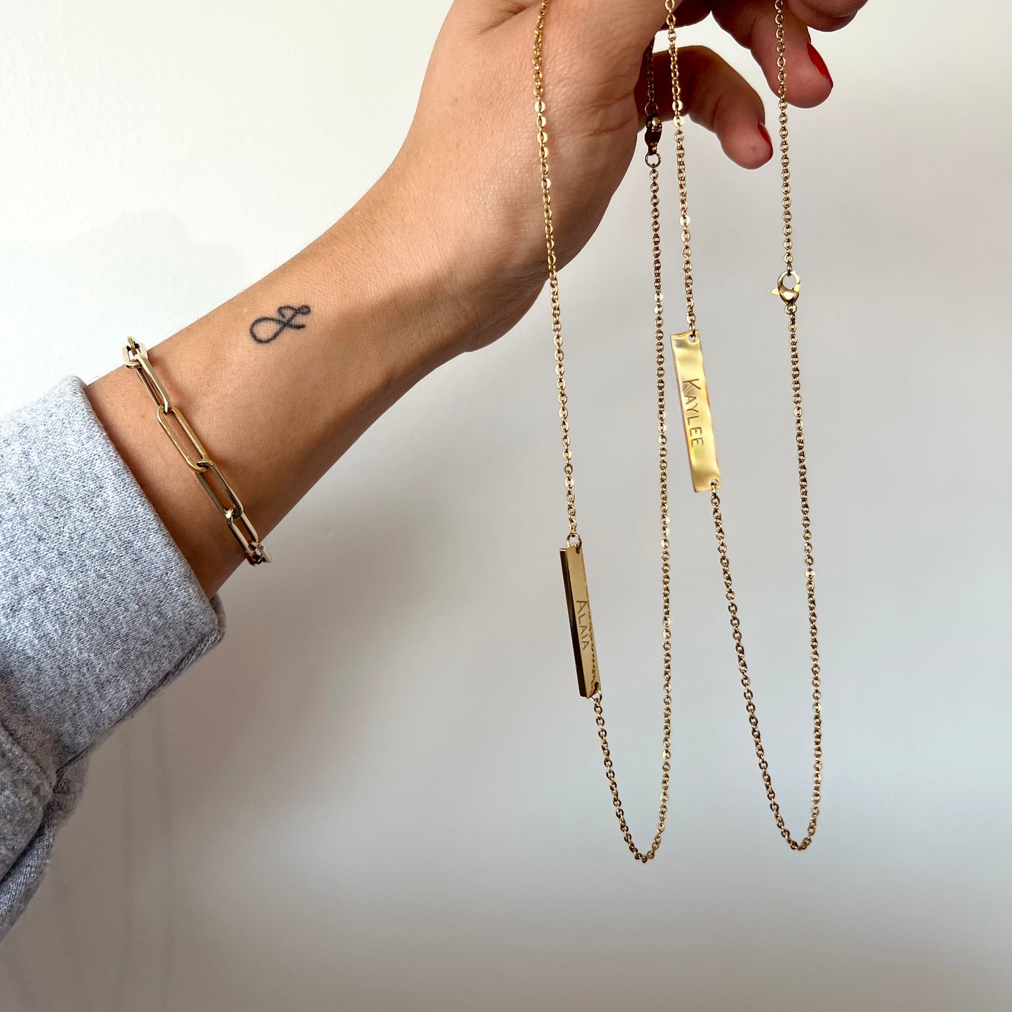 LARGE BAR TEXT NECKLACE