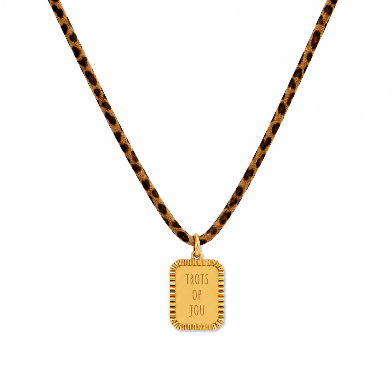 Label text cord necklace
