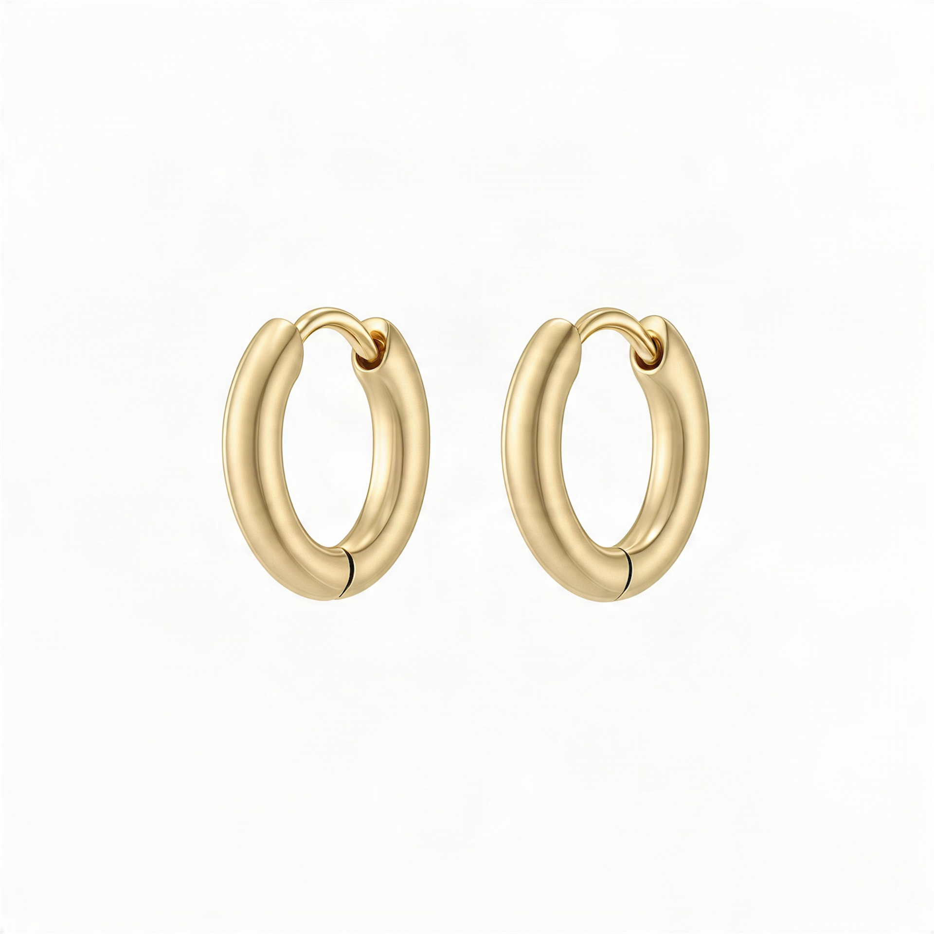 Hailey Hoops Medium